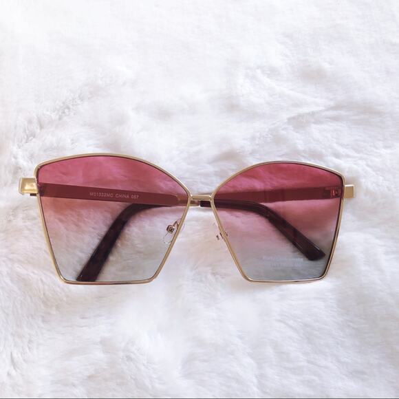 Stylens Accessories - Aubrey Dark Pink Gradient Oversized Sunglasses